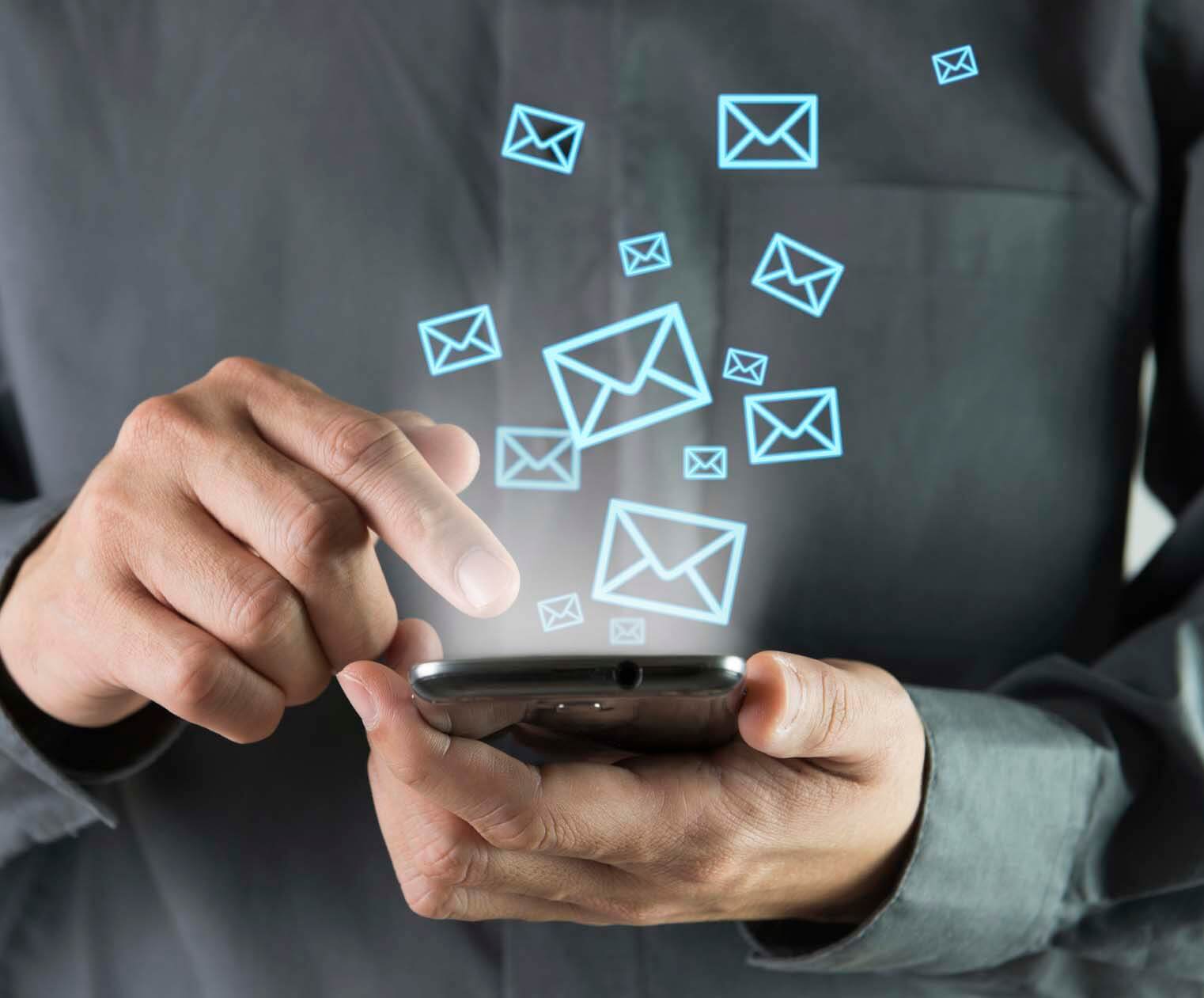 iMail Server は中小企業向けの完全なEメール・メッセージング・ソリューション